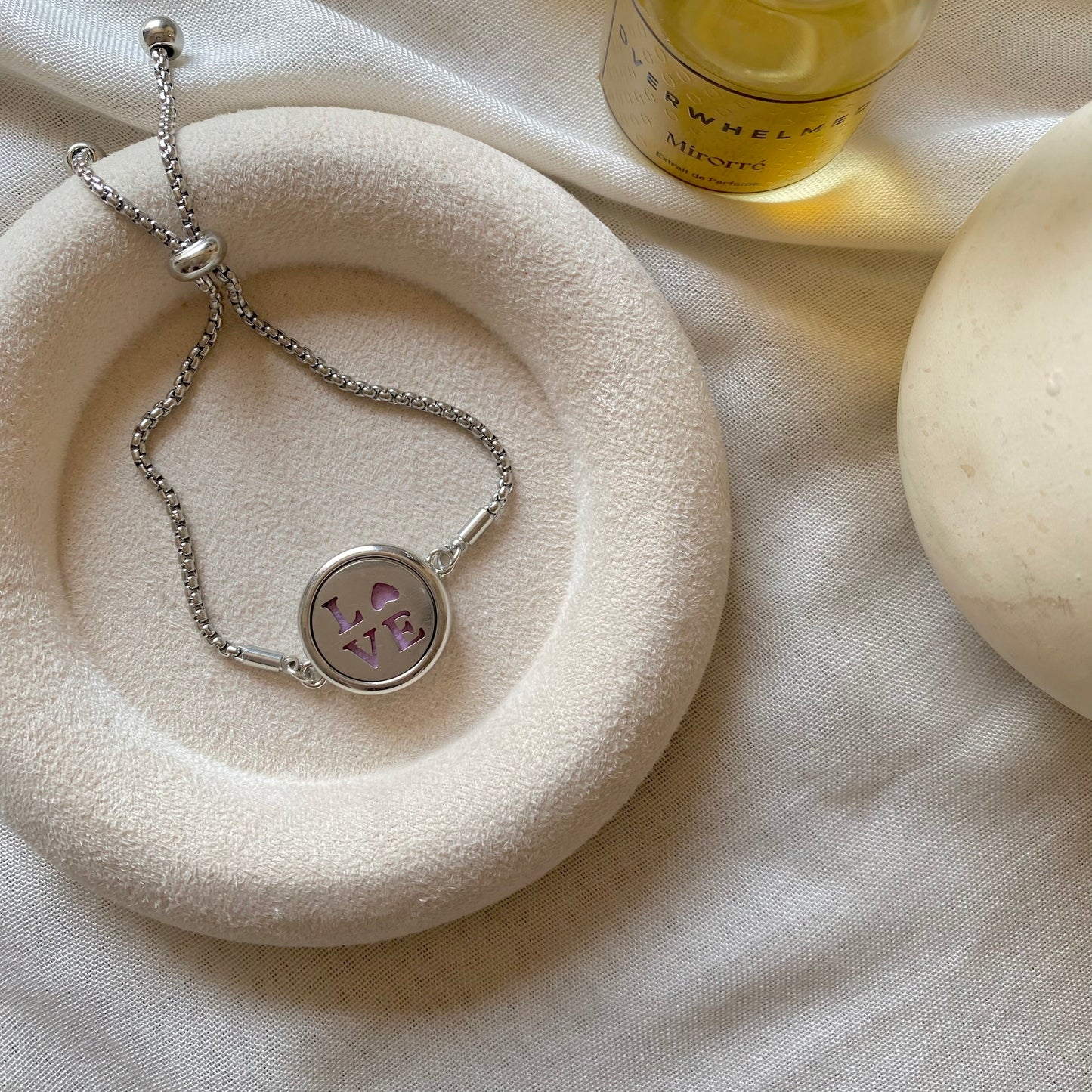 30588 Aromatherapy Bracelet
