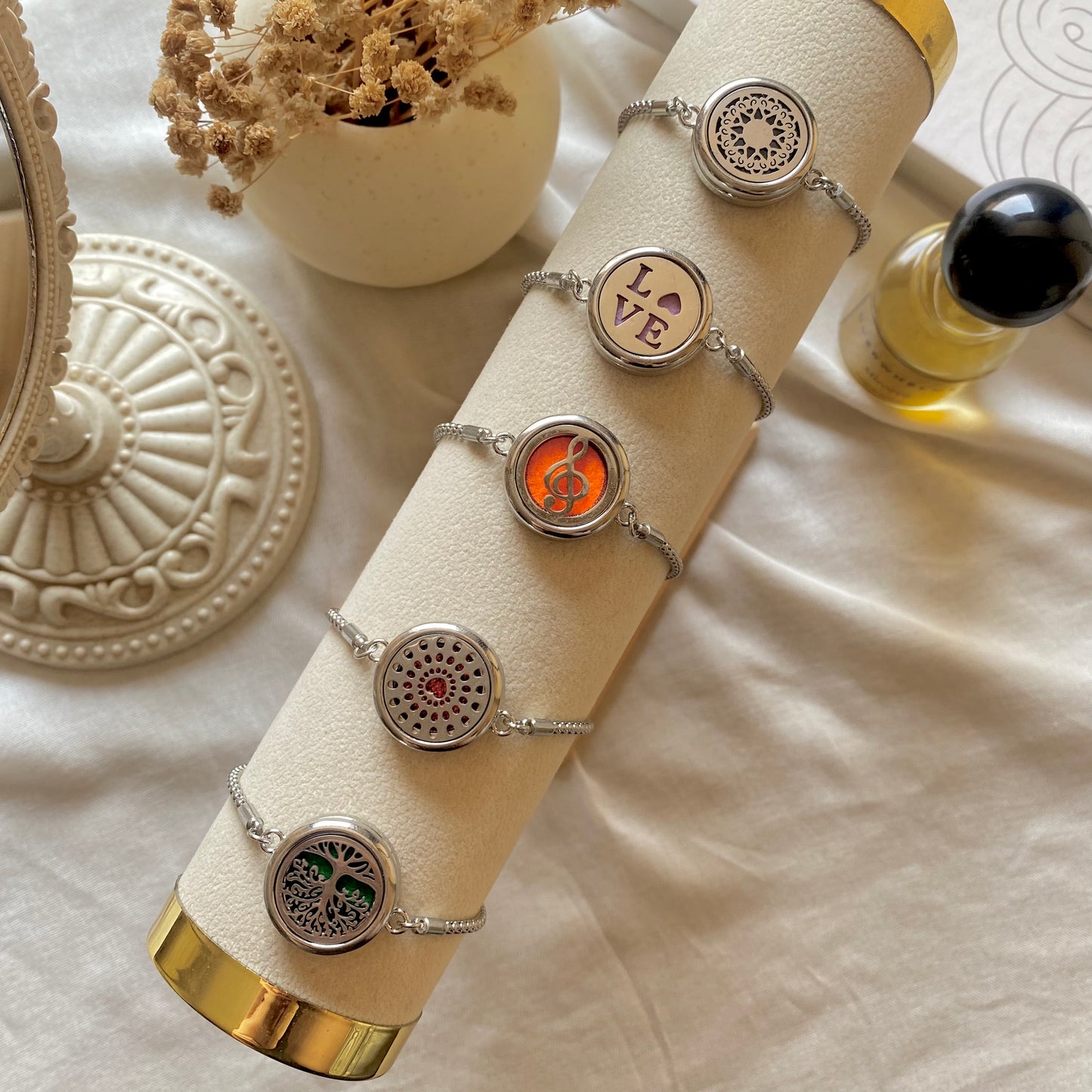 30588 Aromatherapy Bracelet