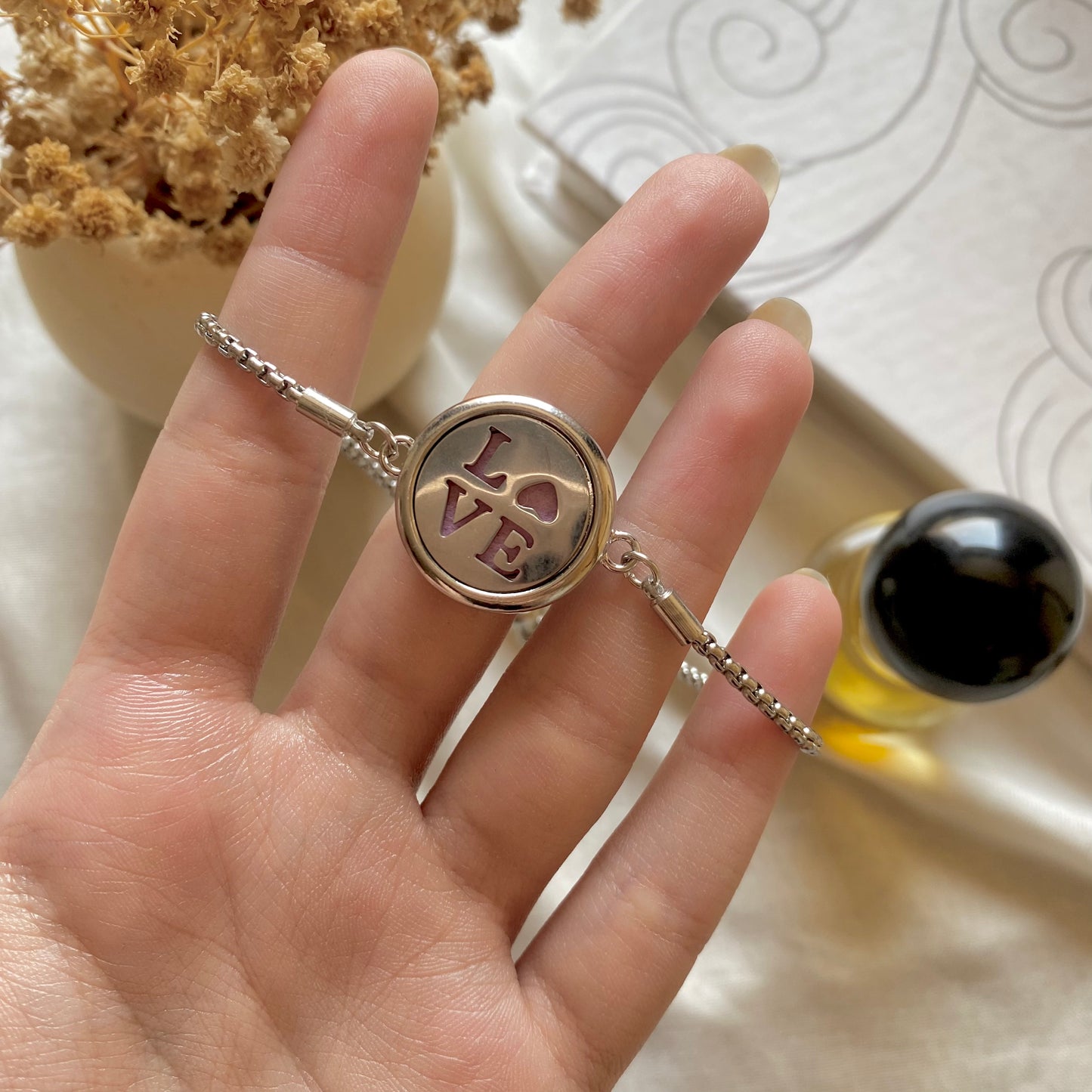 30588 Aromatherapy Bracelet