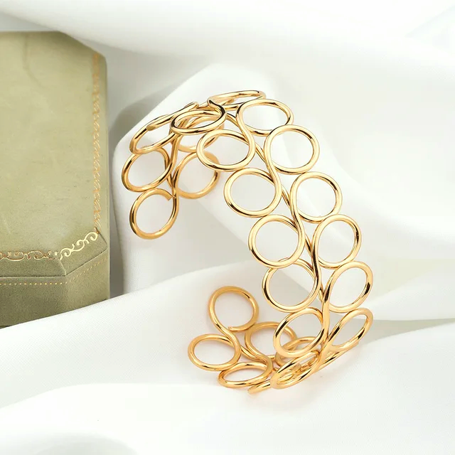20194 Gold Plated Bangle