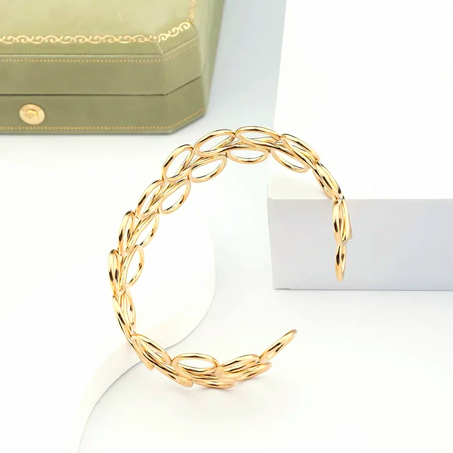 20194 Gold Plated Bangle
