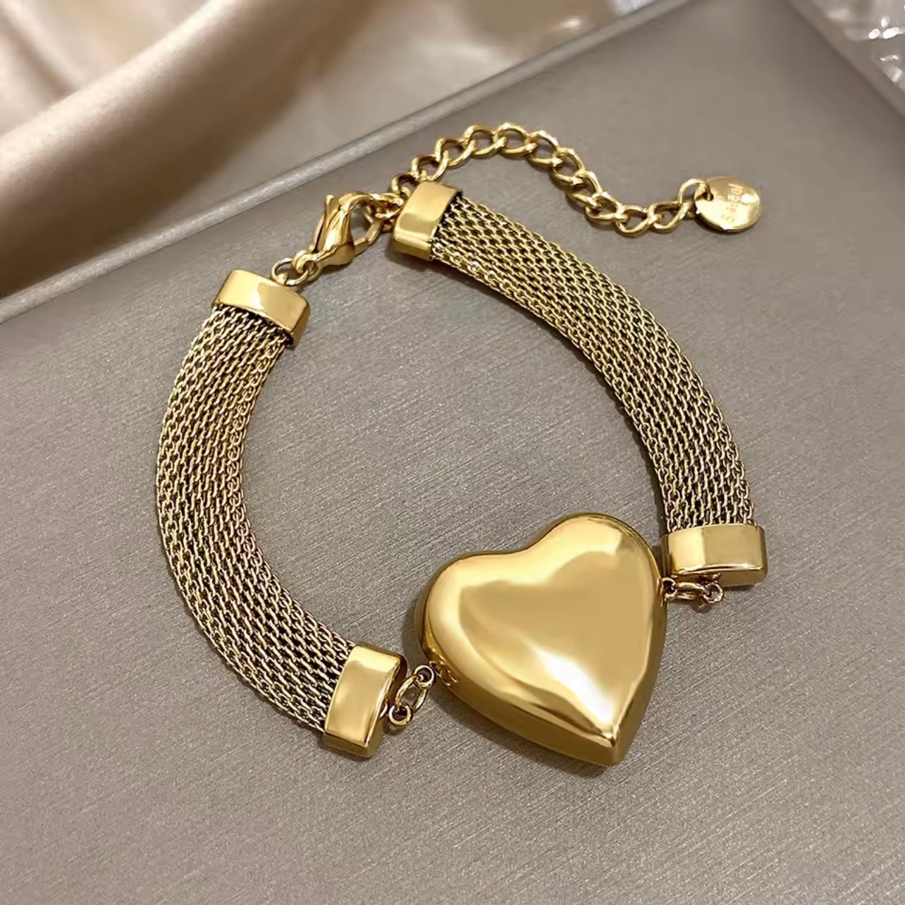 30475 Gold Plated Bracelet