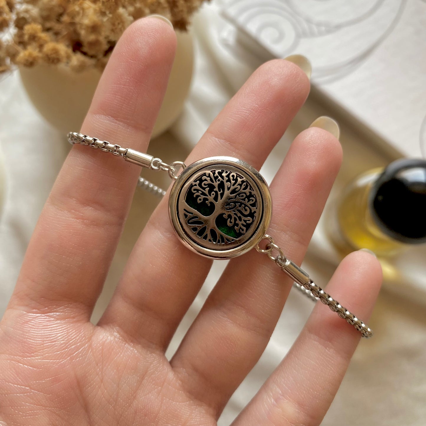 30588 Aromatherapy Bracelet