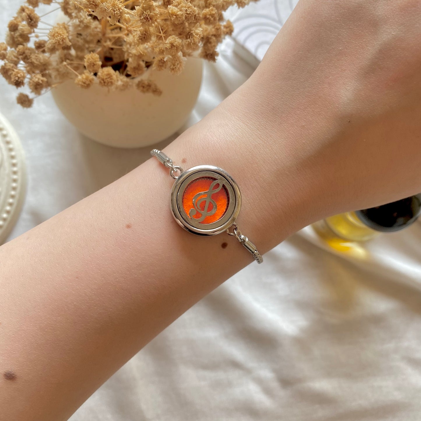 30588 Aromatherapy Bracelet