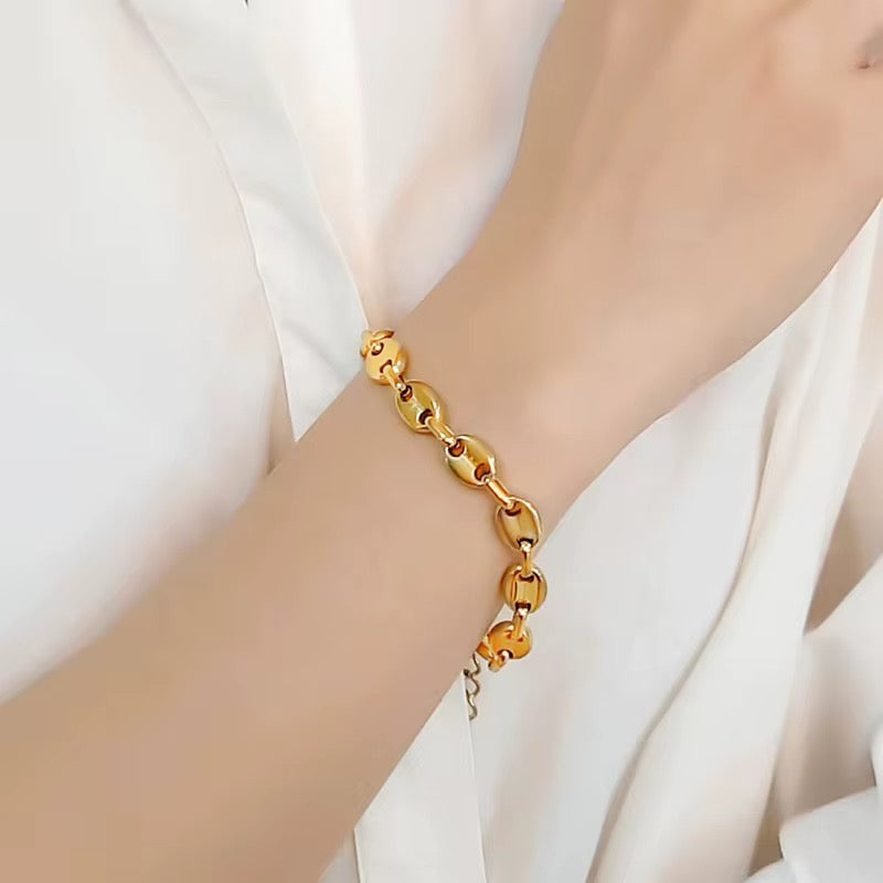 30405 Gold Plated Bracelet