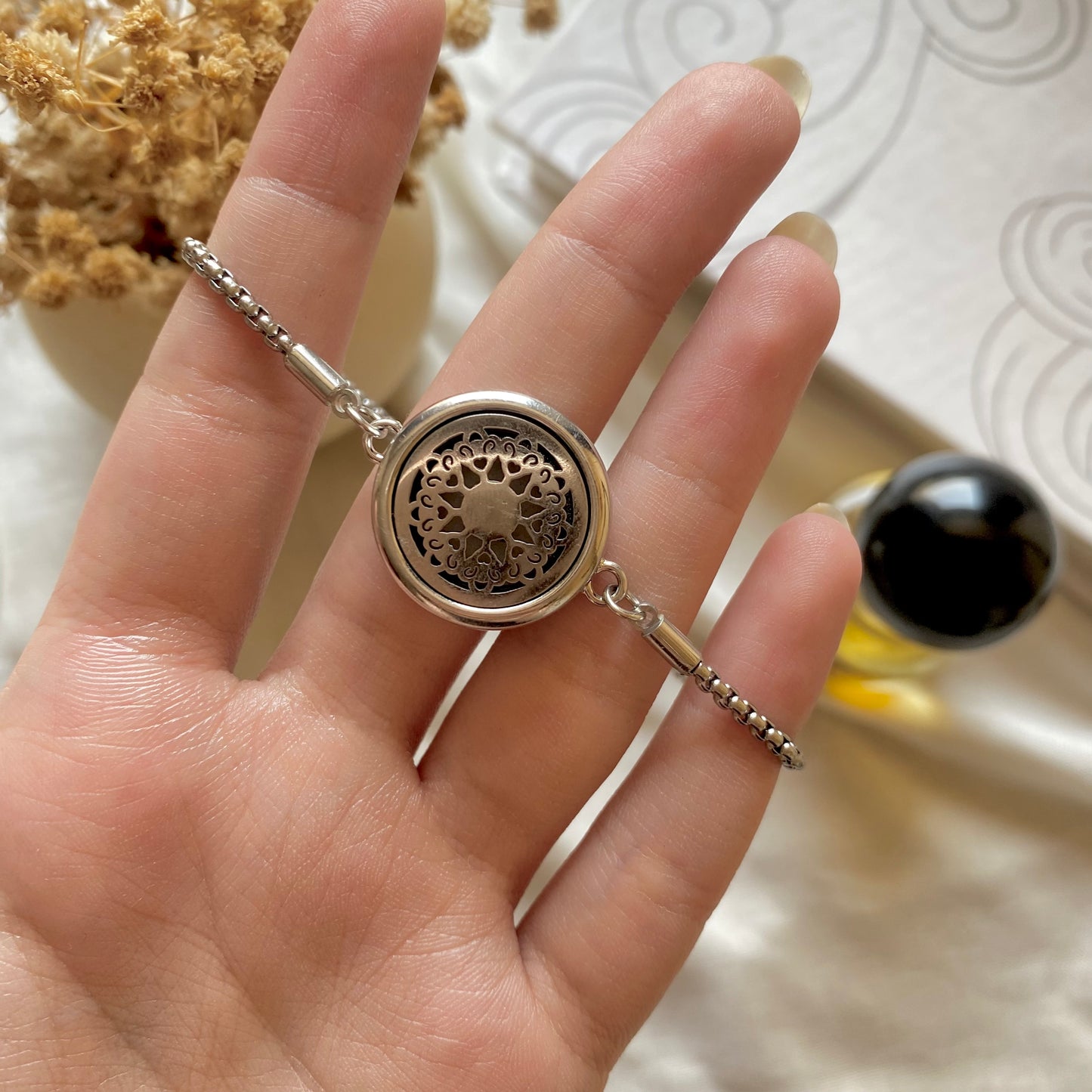 30588 Aromatherapy Bracelet