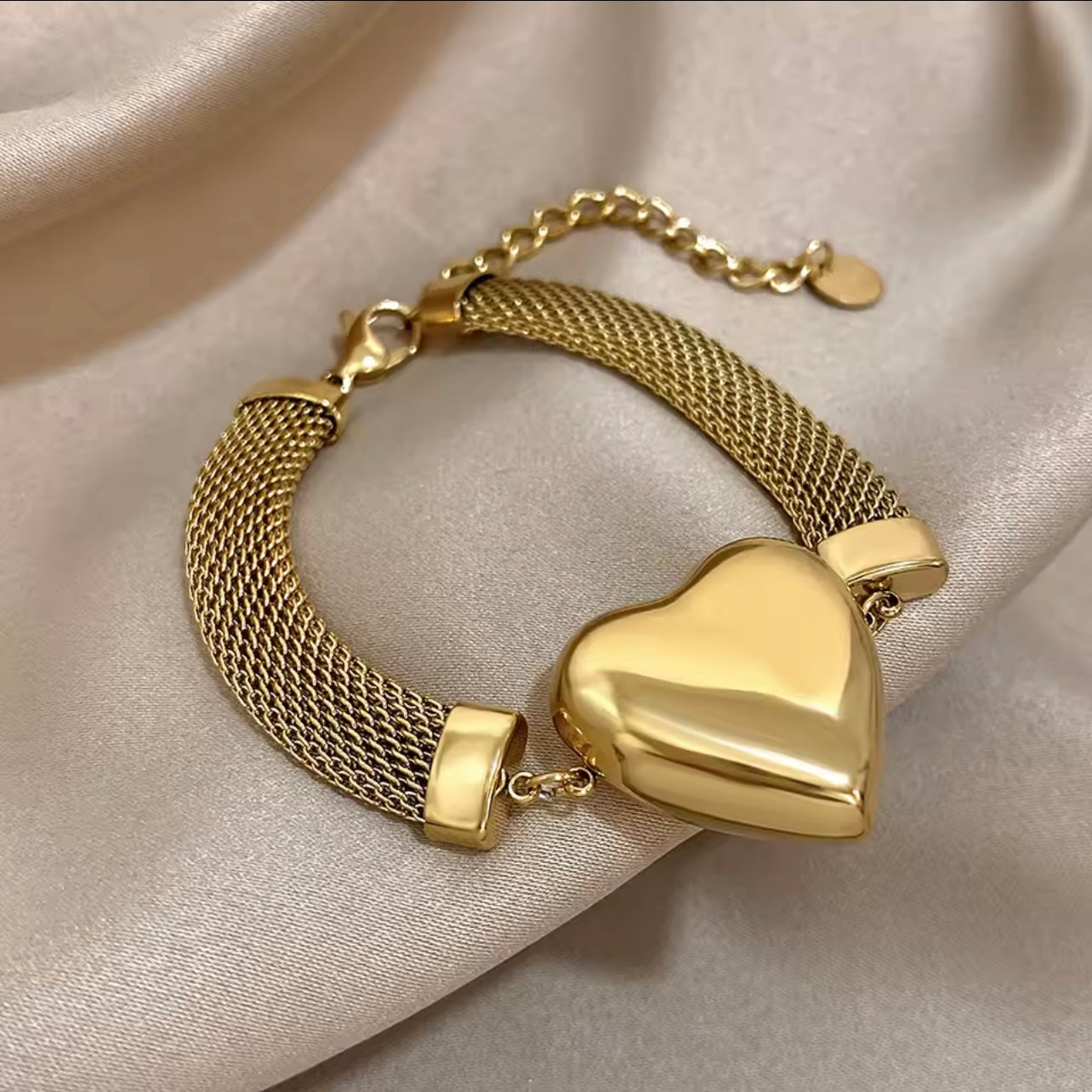 30475 Gold Plated Bracelet
