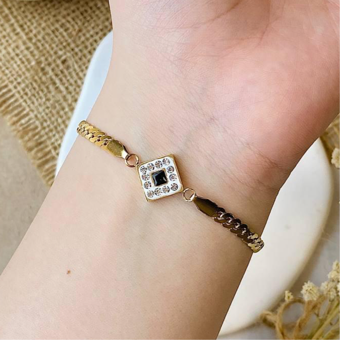 30397 Gold Plated Bracelet