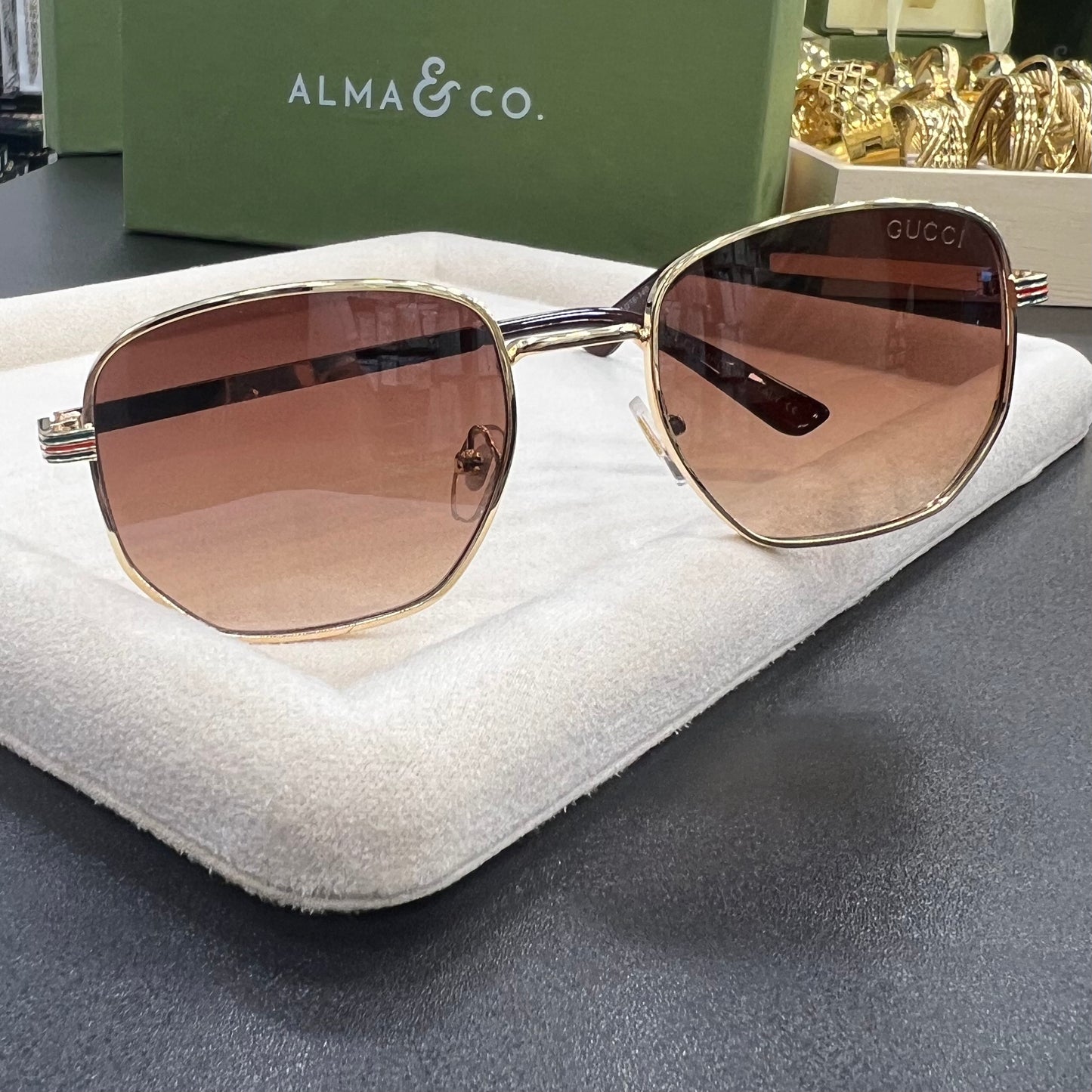 0005 Classic Metal Frame Sunglasses