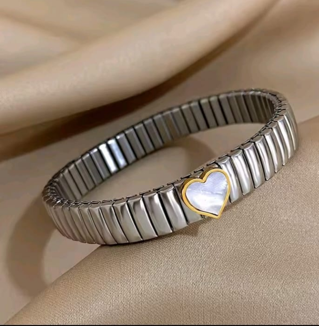 20340 Gold Plated Bangle