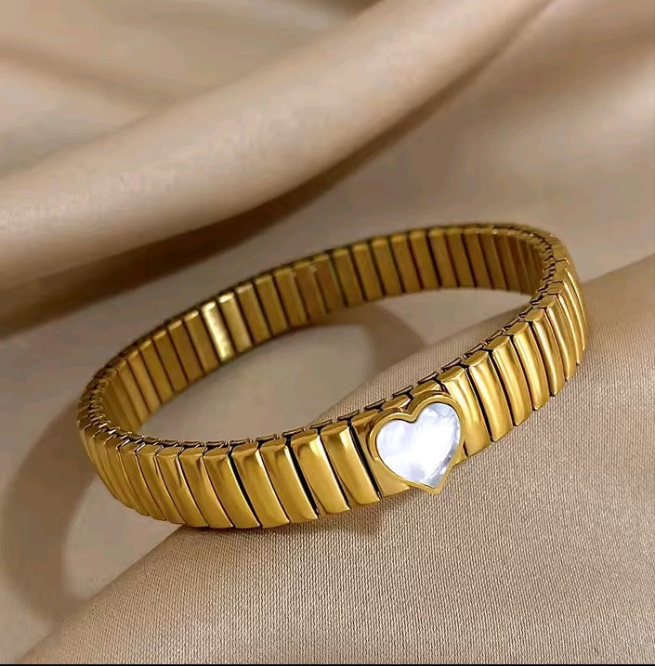20339 Gold Plated Bangle