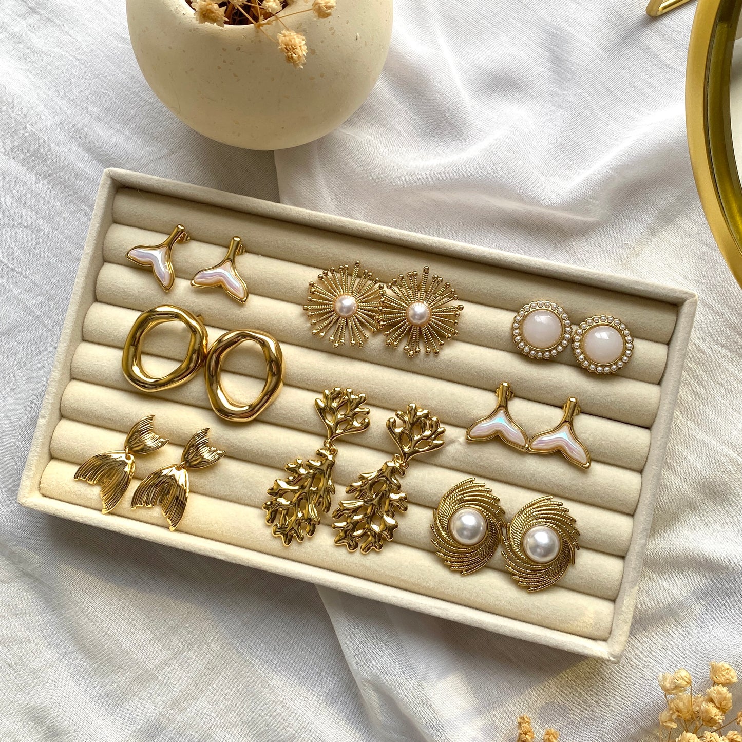 40387 gold plated Earrings