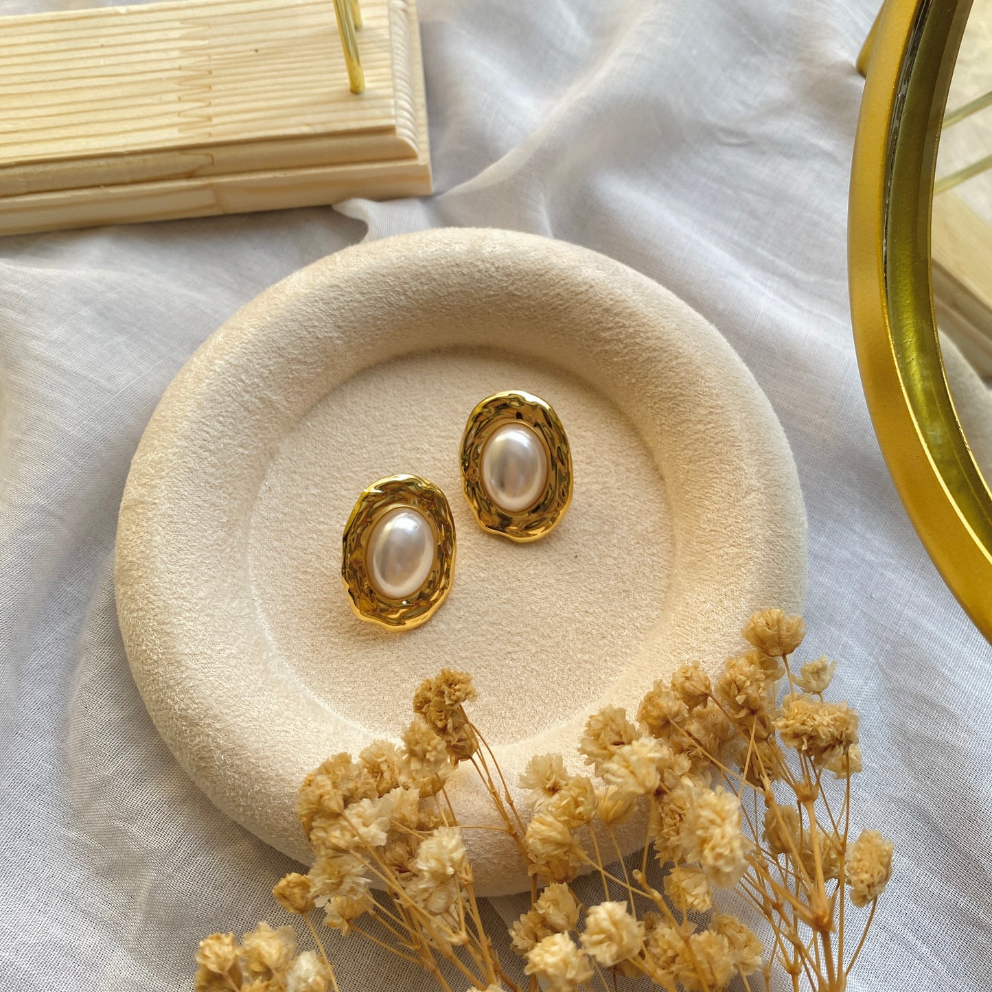 40417 gold plated Earrings