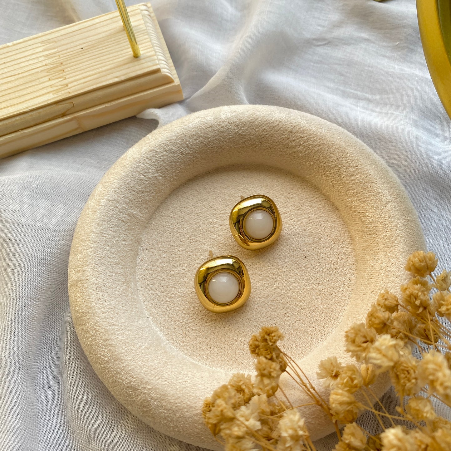 40330 gold plated Earrings