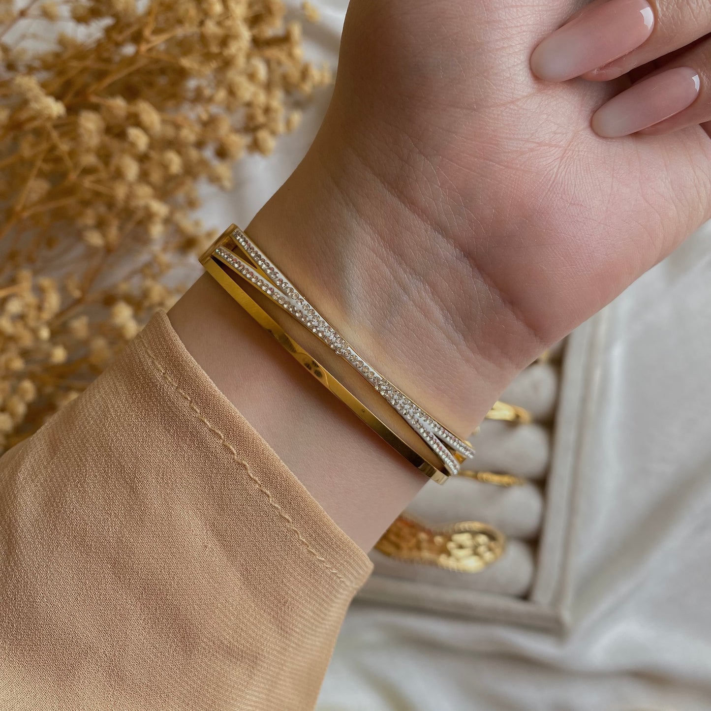 20312 Gold Plated Bangle