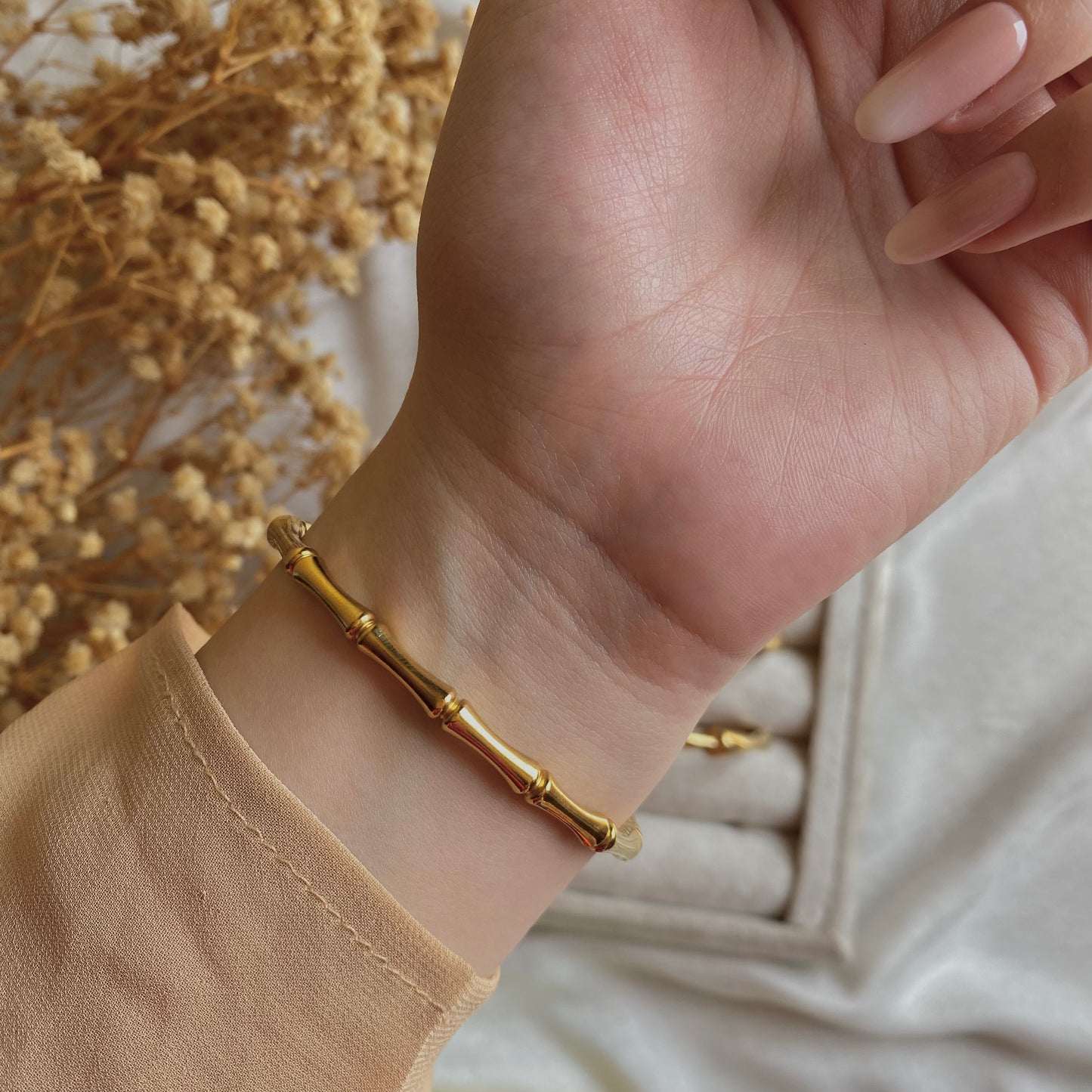 20314 Gold Plated Bangle