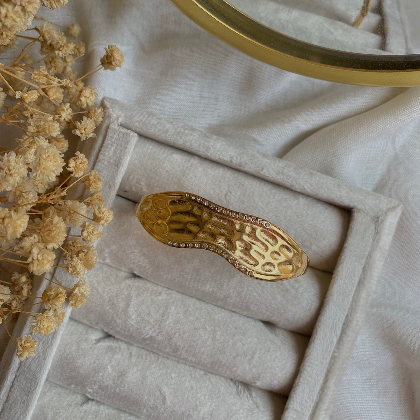 20316 Gold Plated Bangle