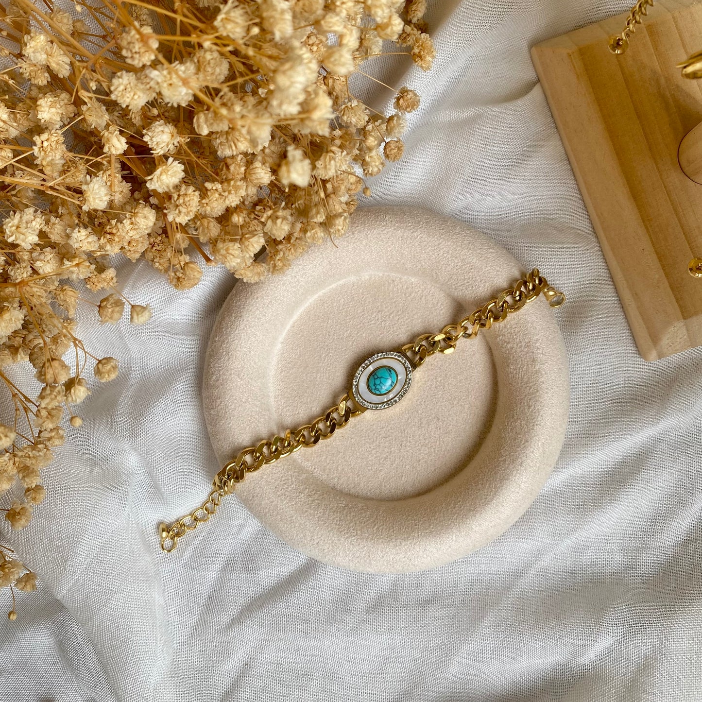 30470 Gold Plated Bracelet