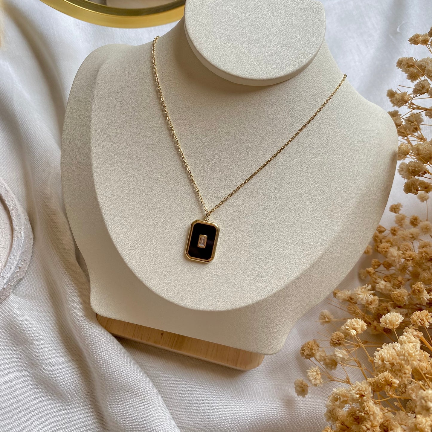 10712 Gold Plated Necklace
