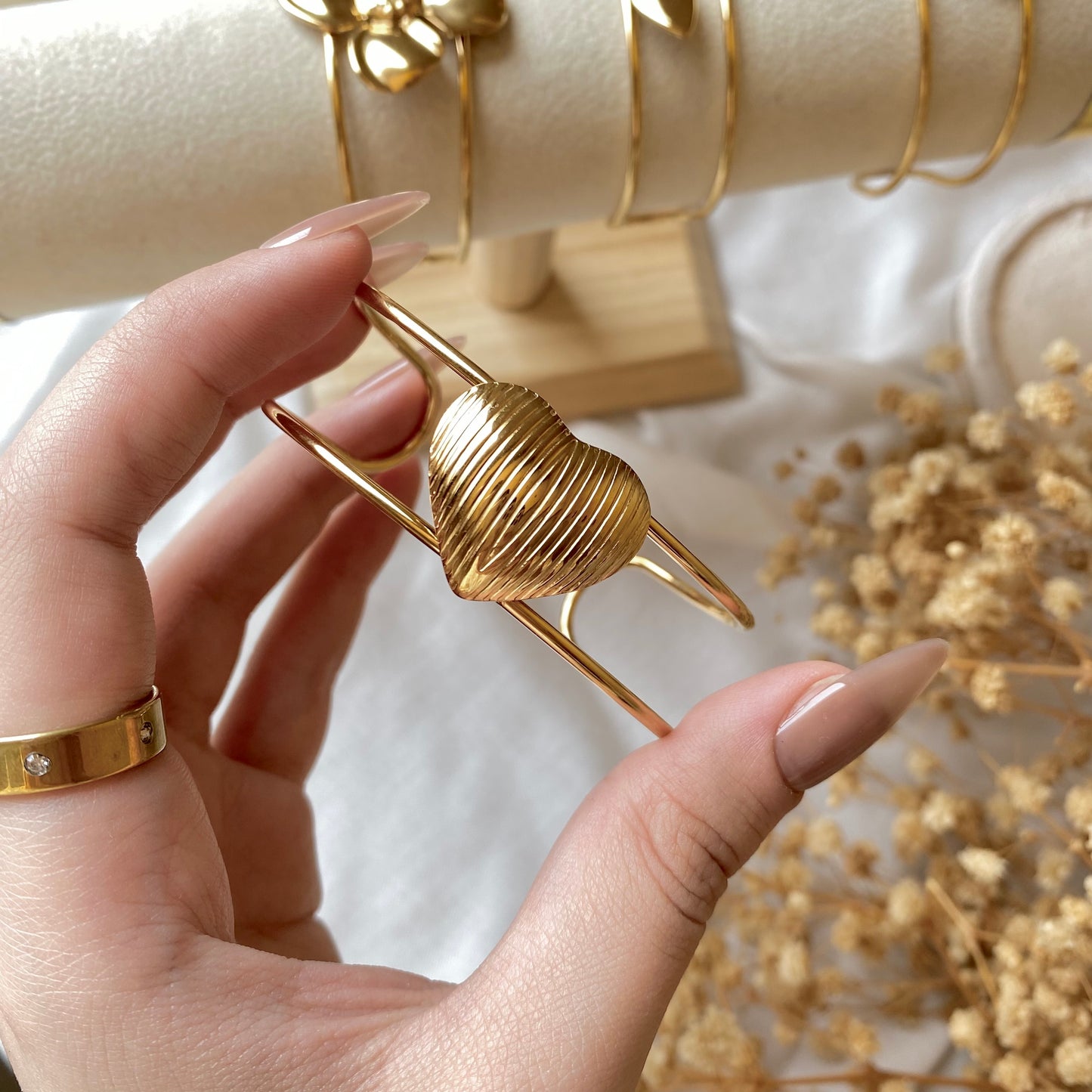 20343 Gold Plated Bangle