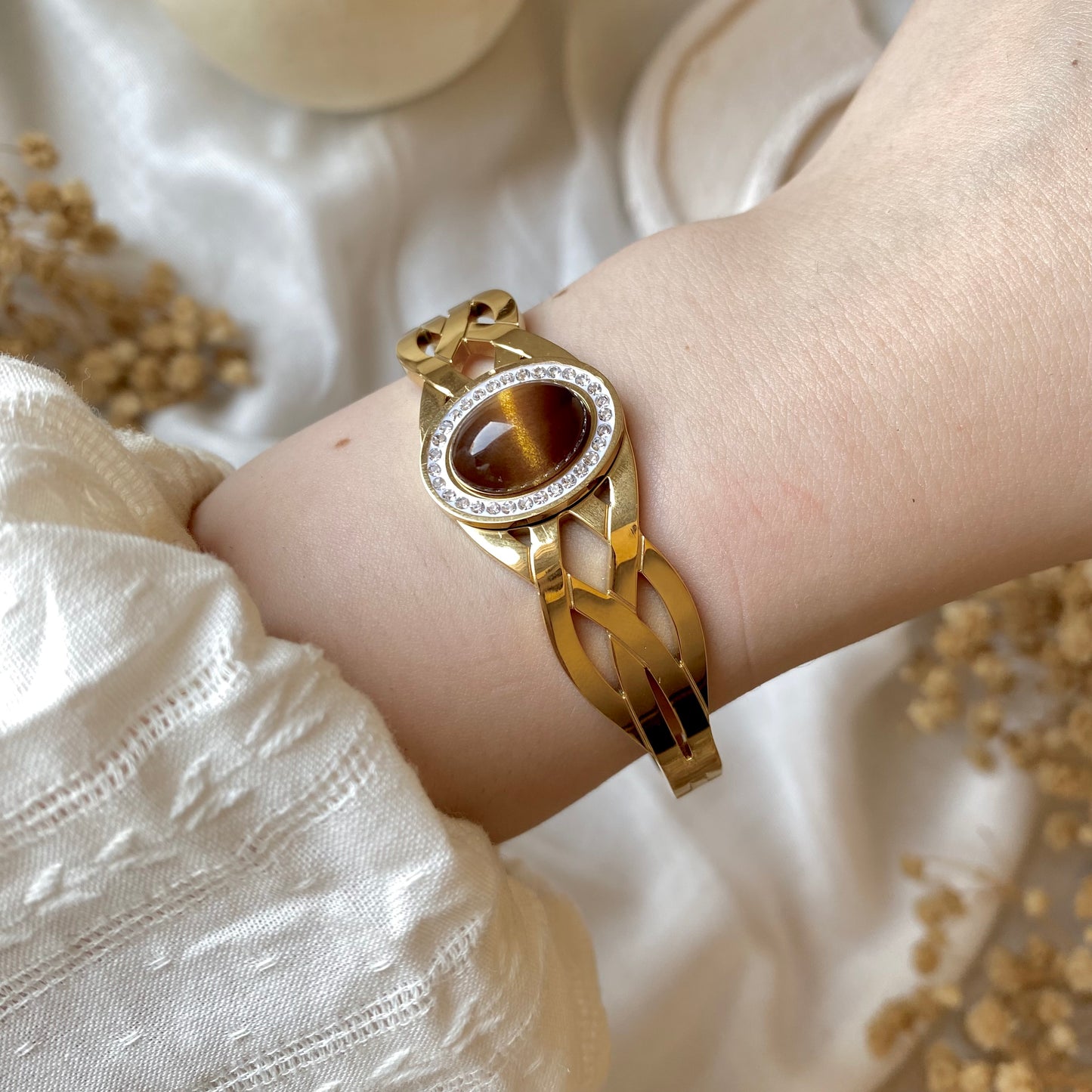 20349 Gold Plated Bangle