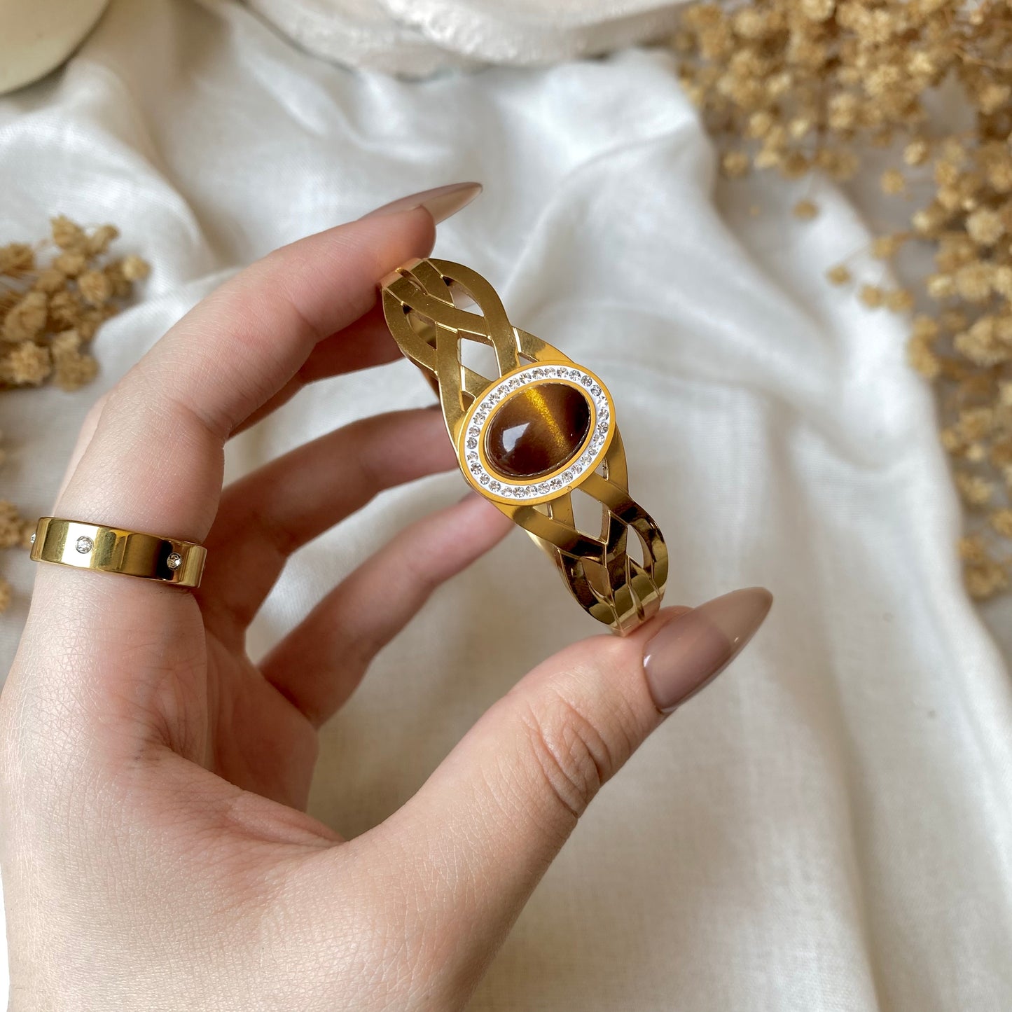 20349 Gold Plated Bangle