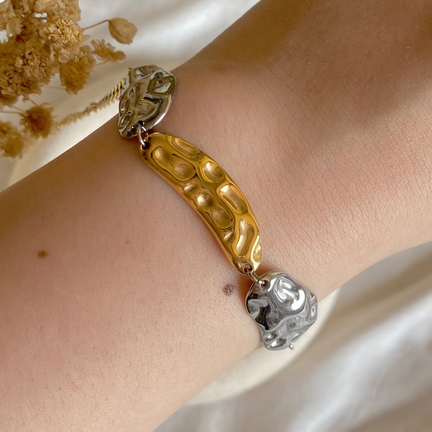 30522 Gold Plated Bracelet