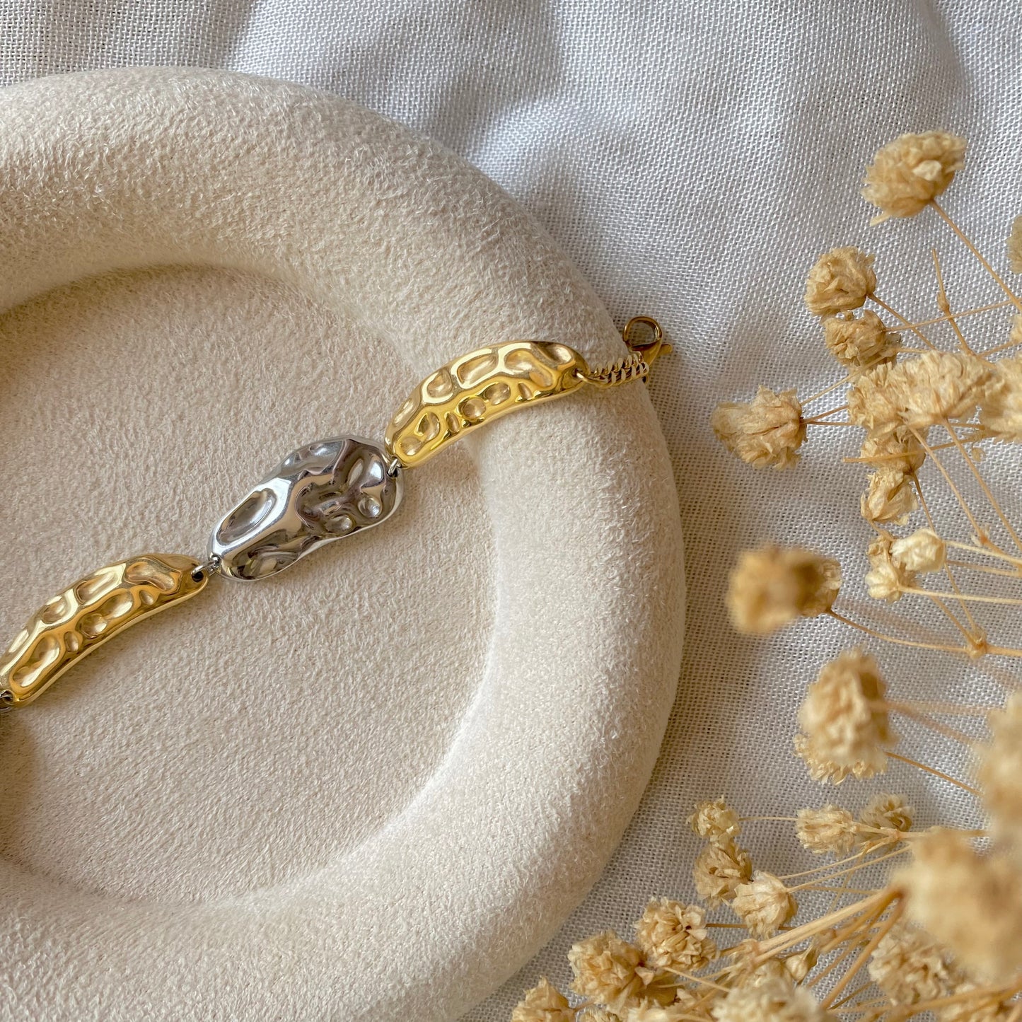 30522 Gold Plated Bracelet