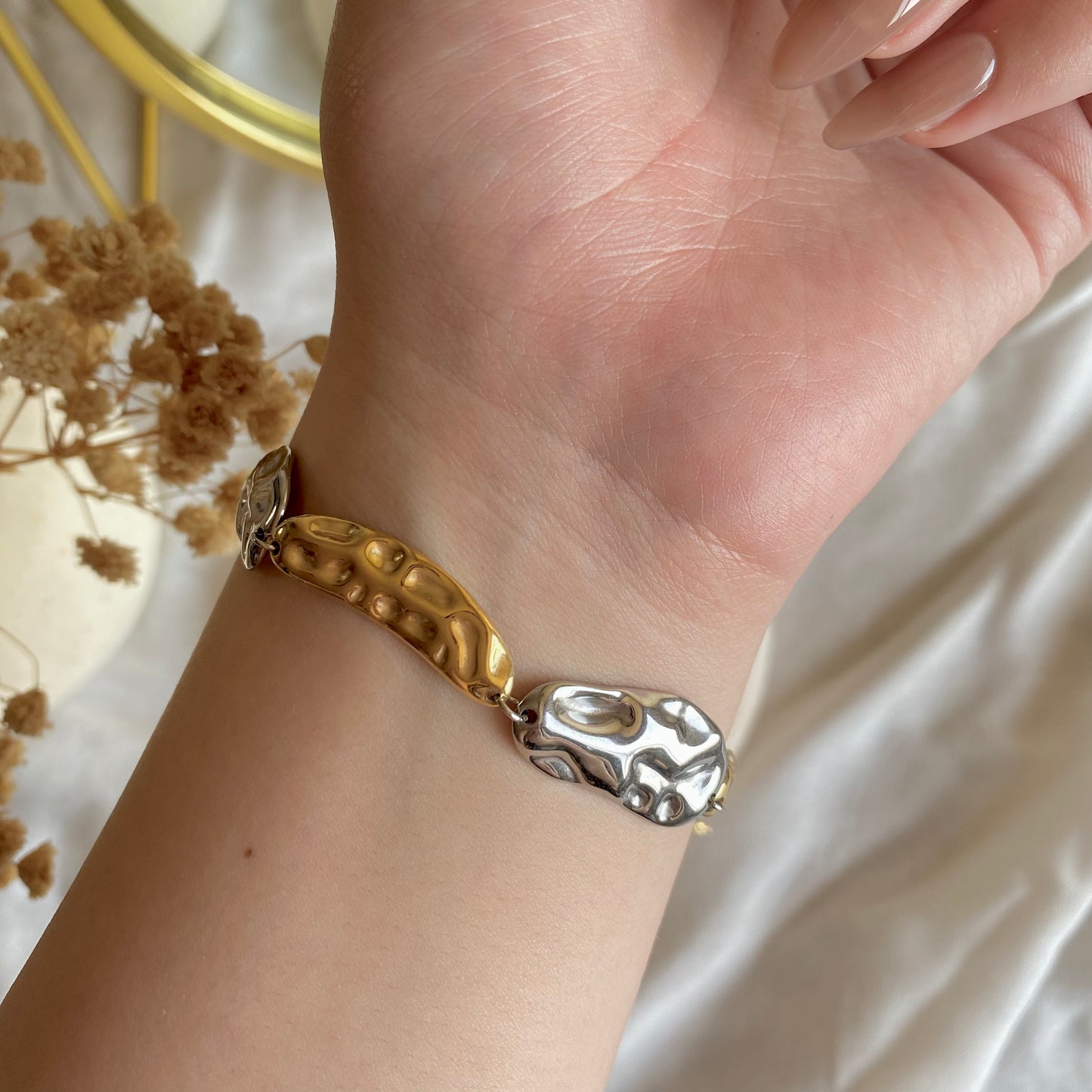 30522 Gold Plated Bracelet