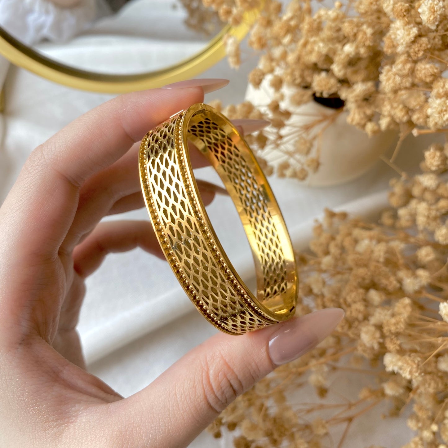 20361 Gold Plated Bangle