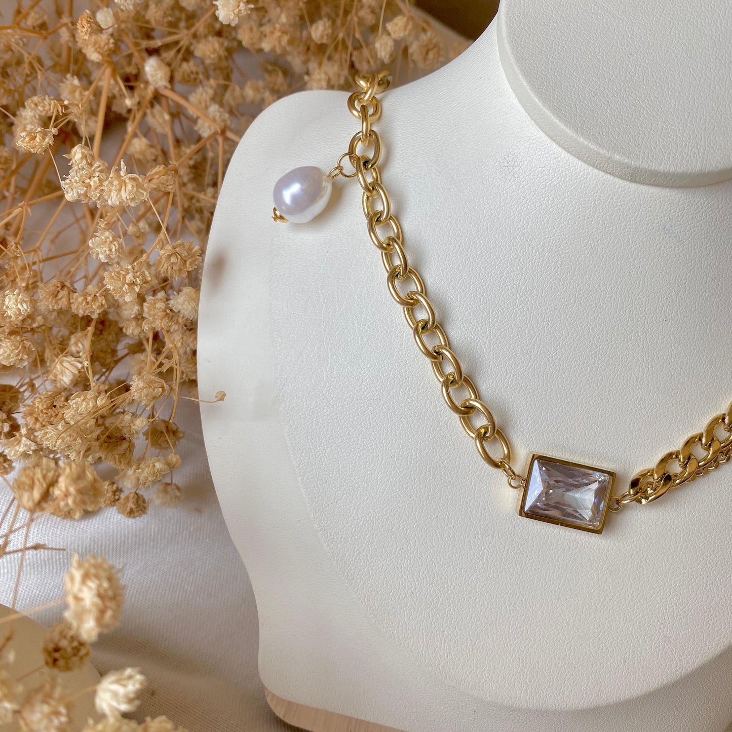 10813 Gold Plated Necklace