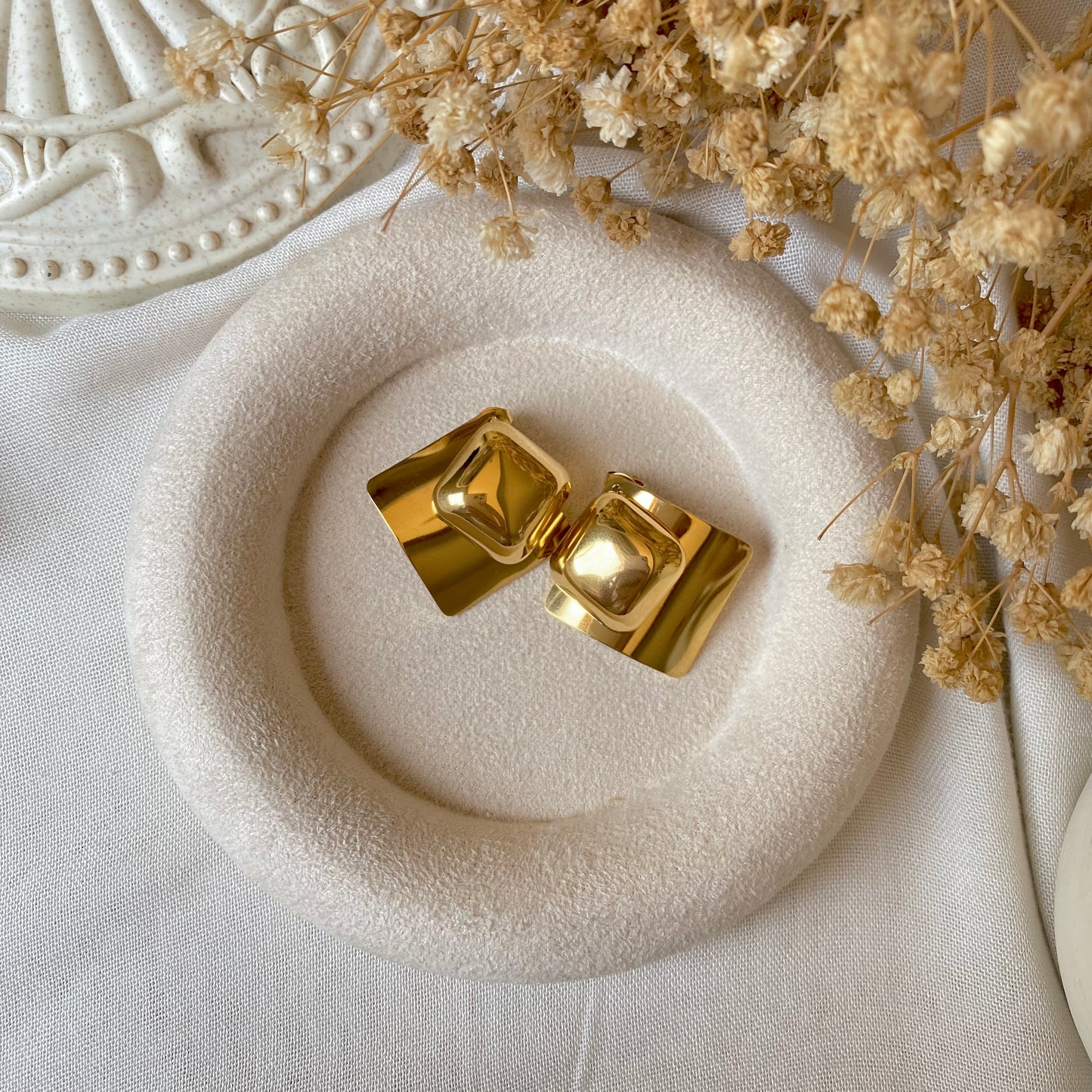 40459 gold plated Earrings