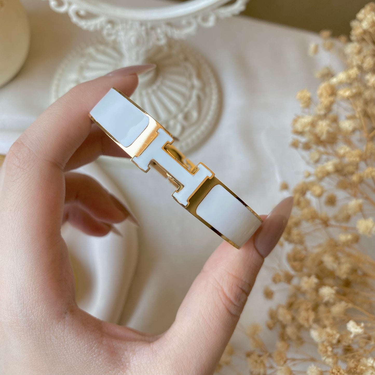 20362 Gold Plated Bangle
