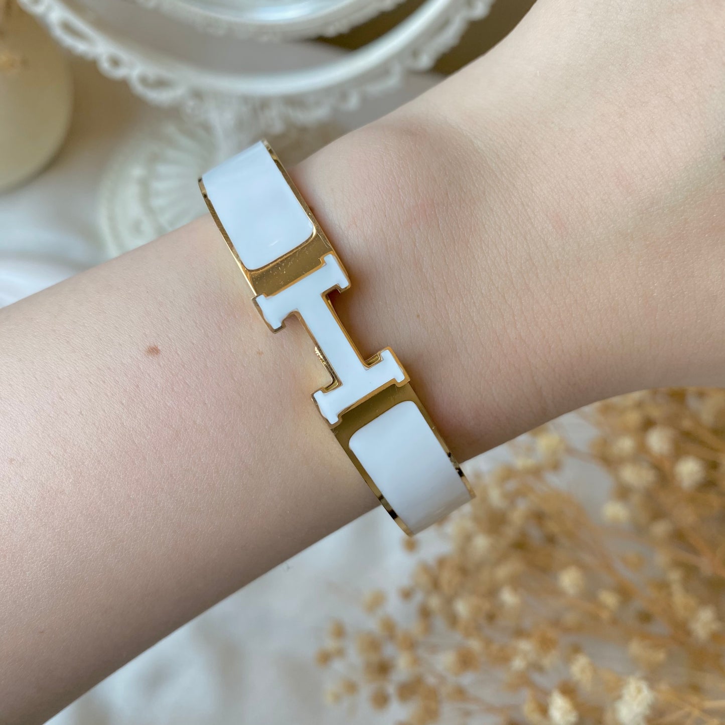 20362 Gold Plated Bangle