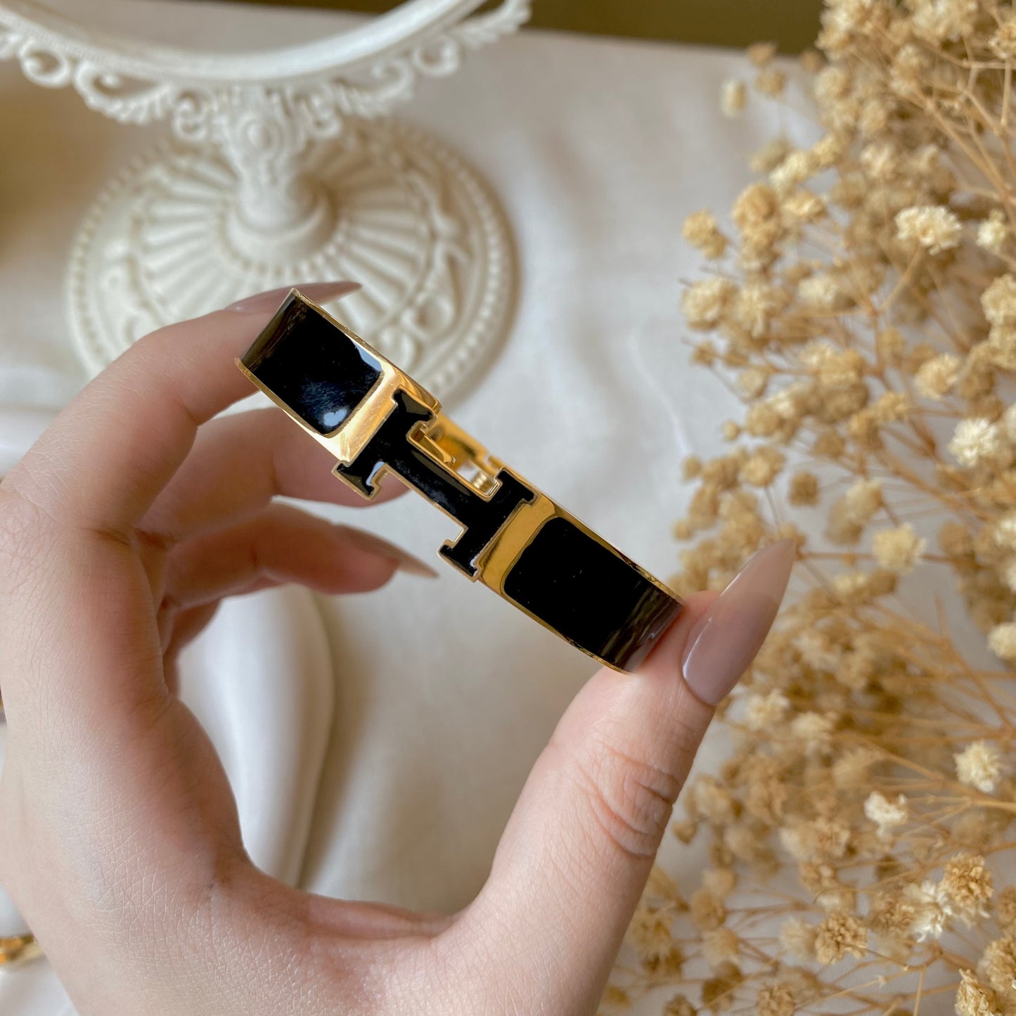 20362 Gold Plated Bangle