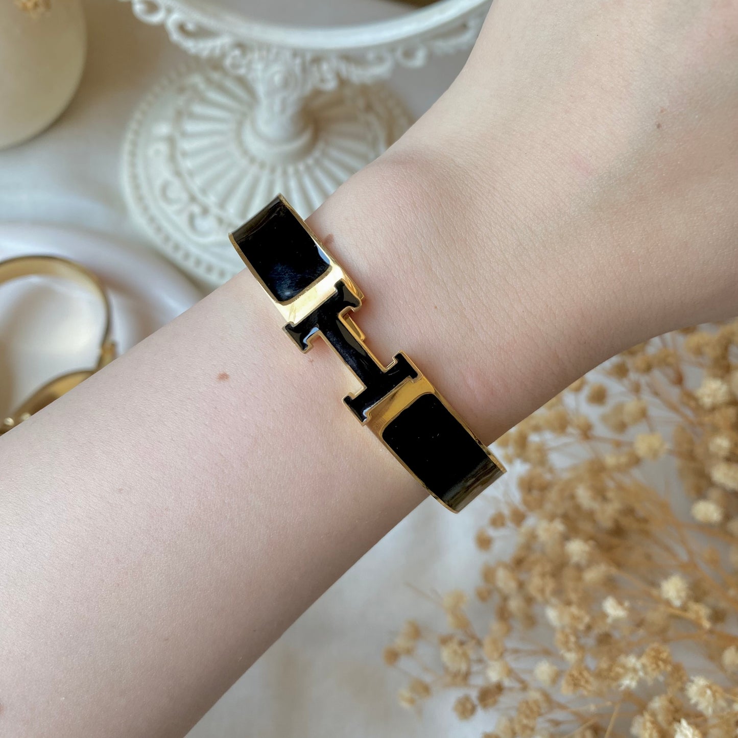 20362 Gold Plated Bangle
