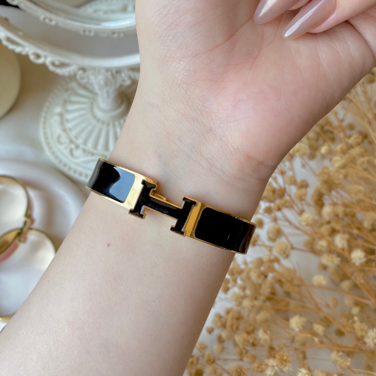 20362 Gold Plated Bangle