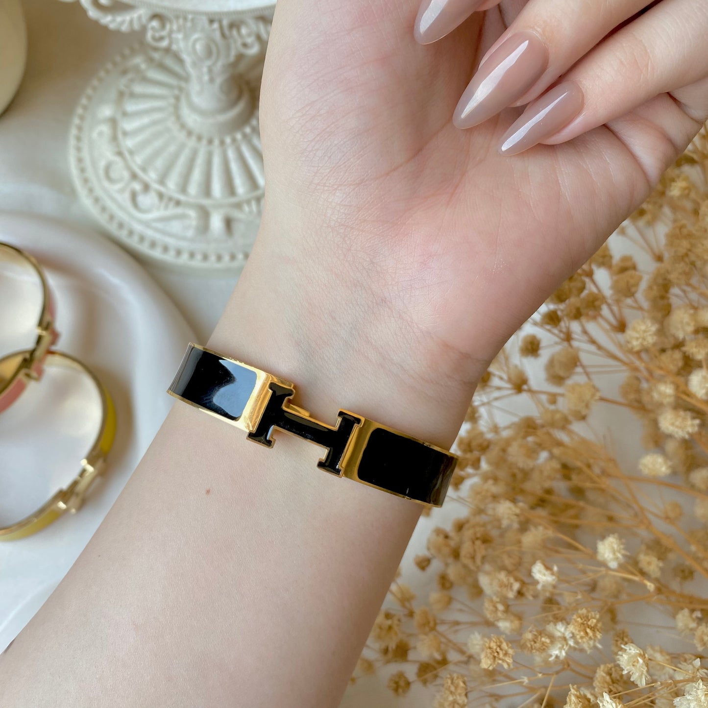 20362 Gold Plated Bangle