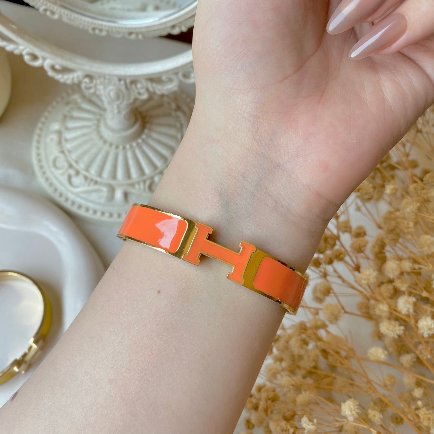 20362 Gold Plated Bangle