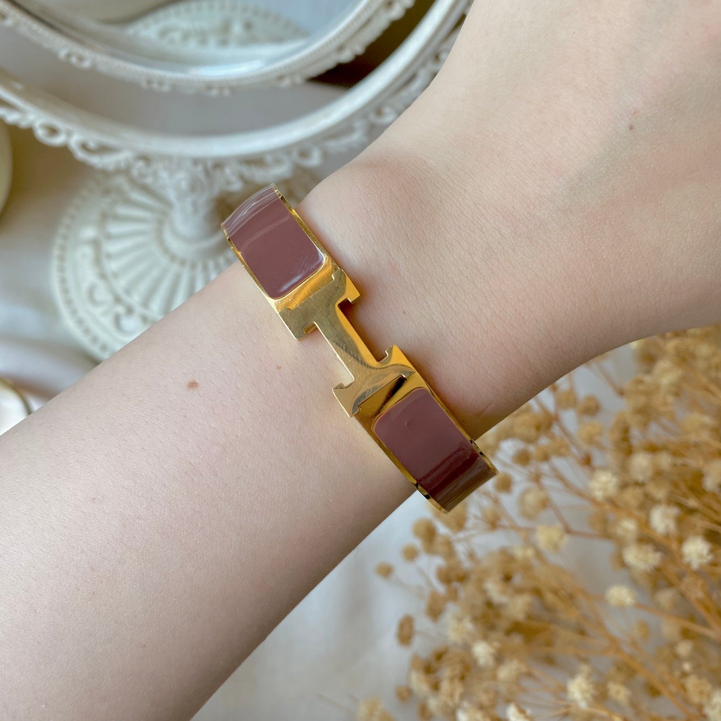 20362 Gold Plated Bangle
