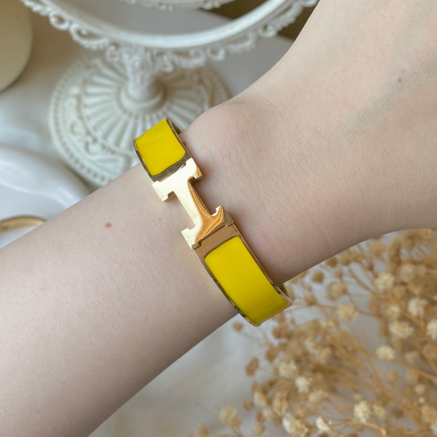 20362 Gold Plated Bangle