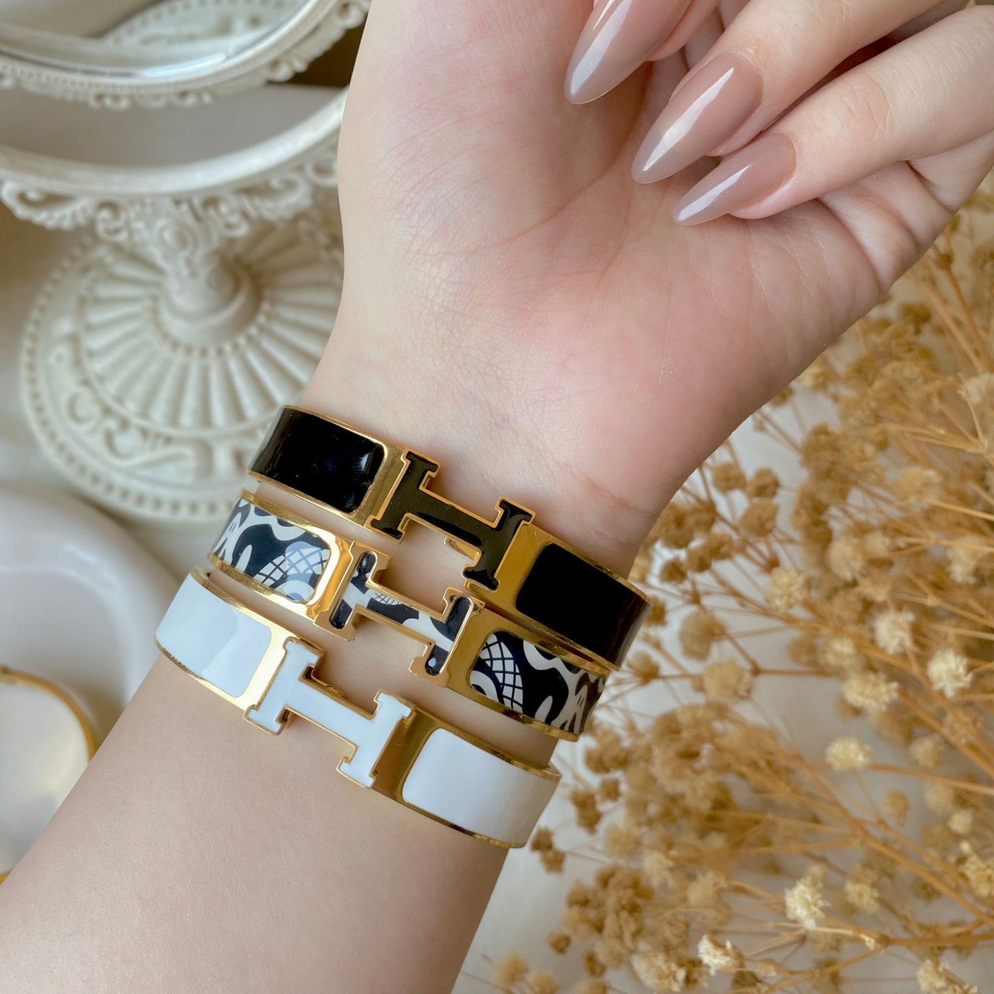 20362 Gold Plated Bangle