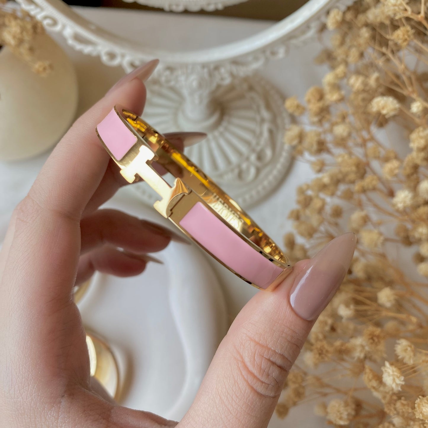 20363 Gold Plated Bangle