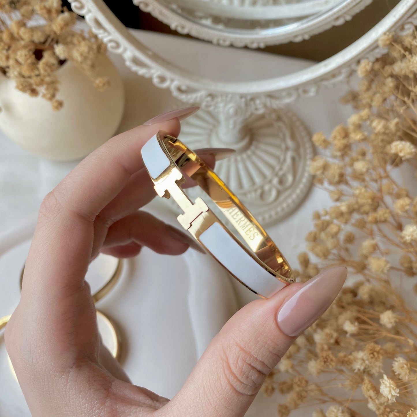 20363 Gold Plated Bangle