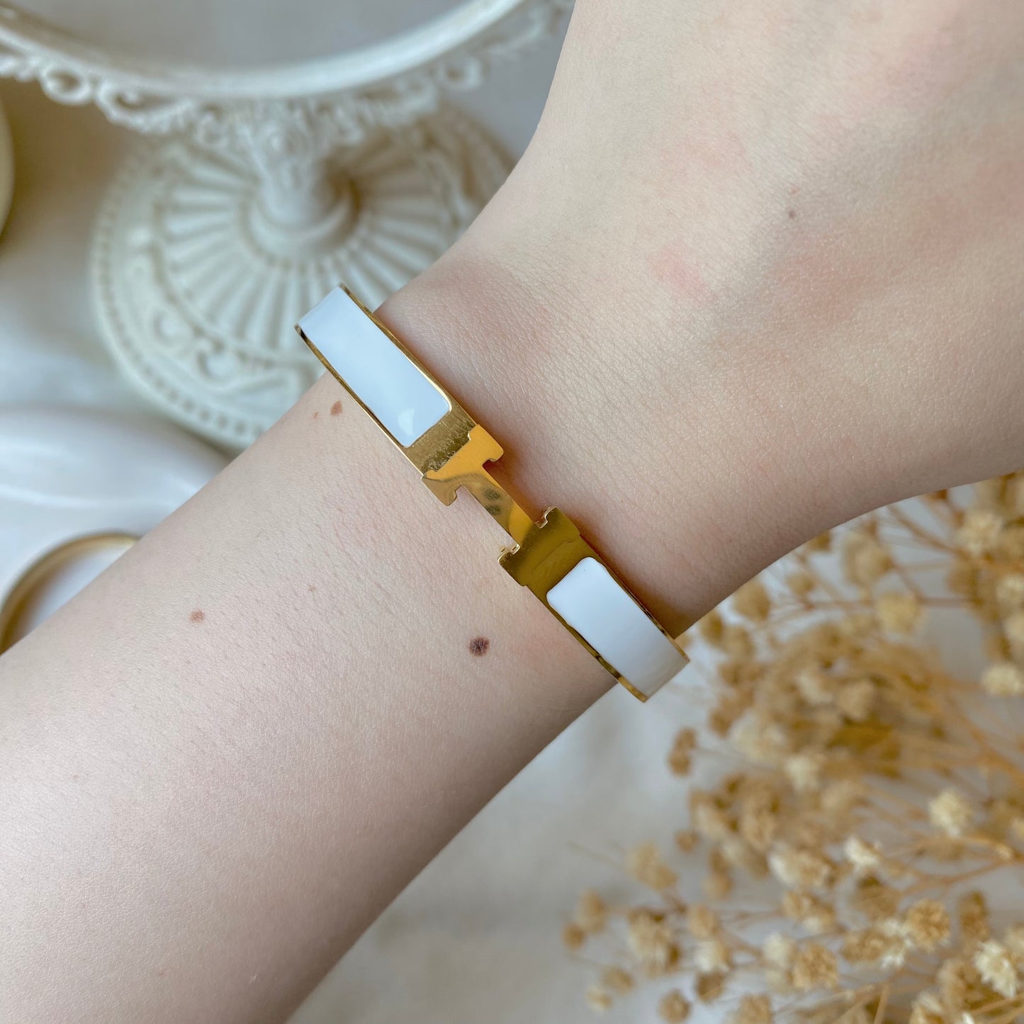 20363 Gold Plated Bangle
