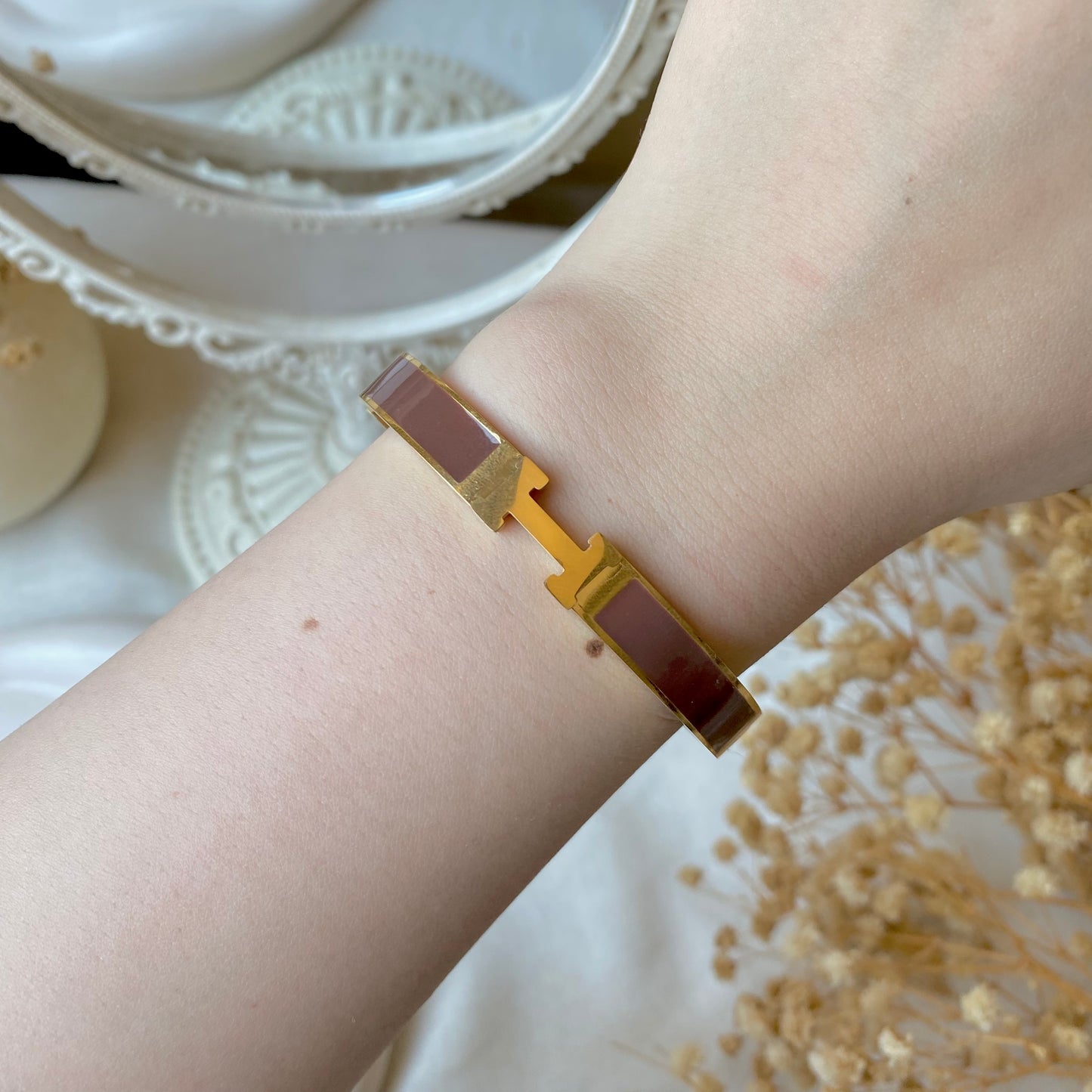 20363 Gold Plated Bangle