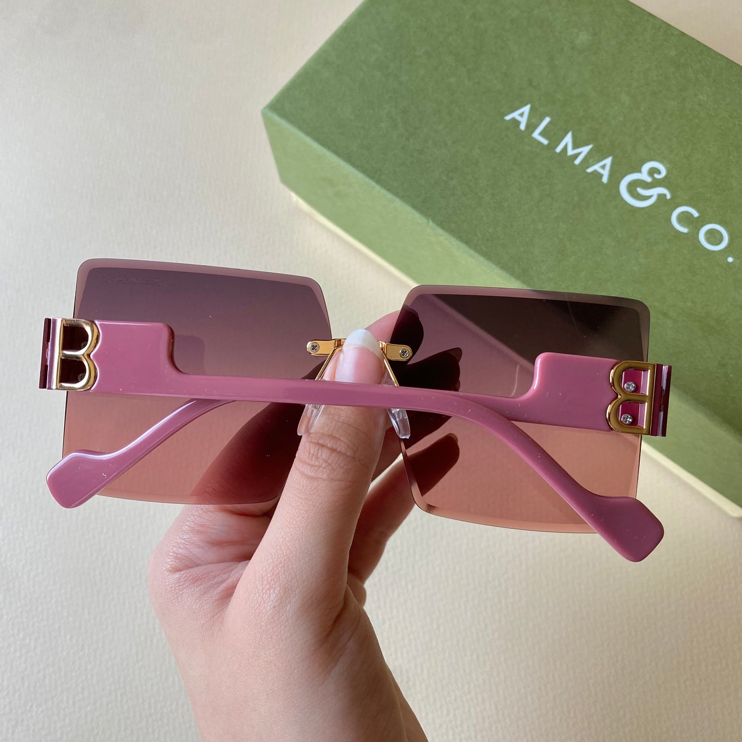 0003-1 Luxury Flat-Top Shades