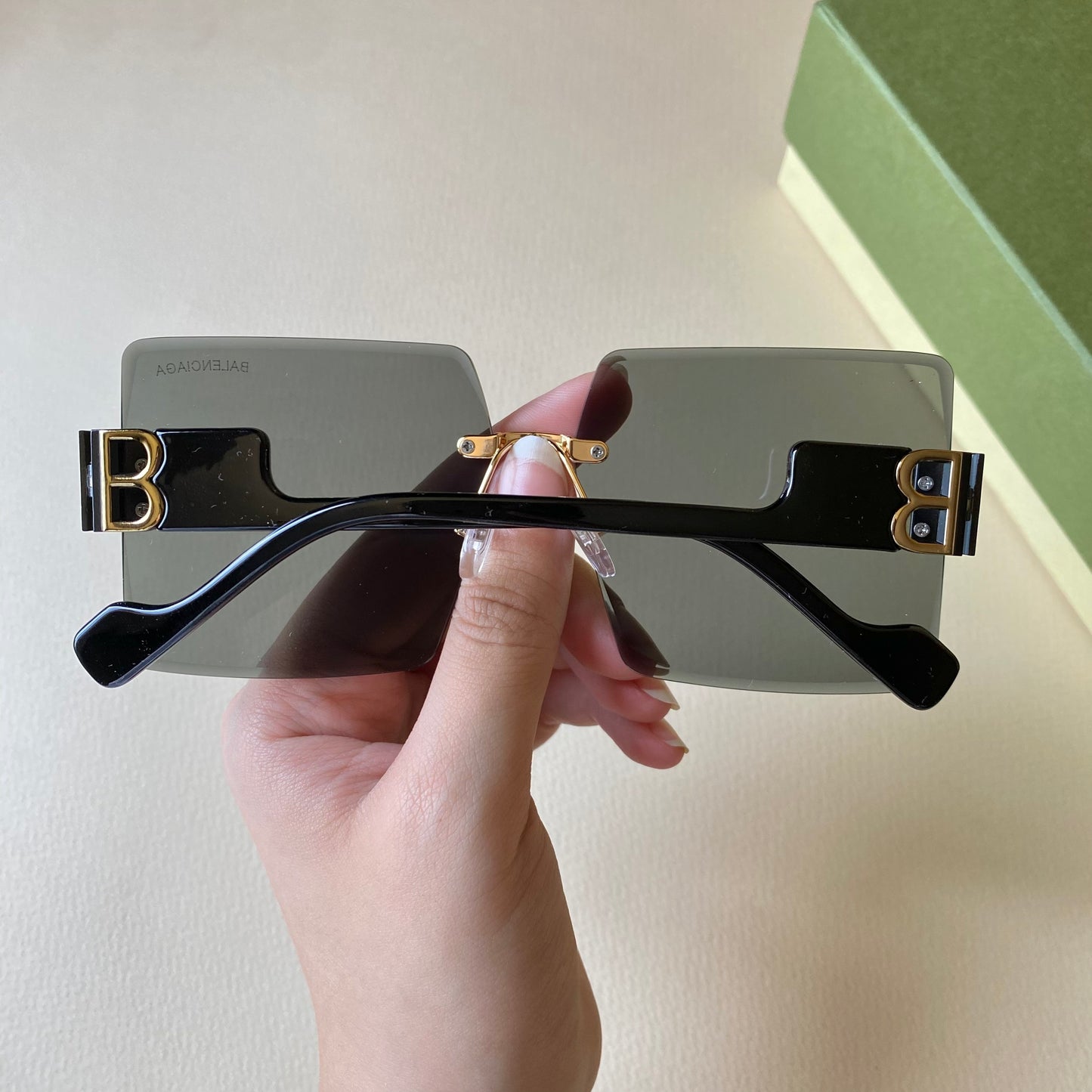 0003-5 Luxury Flat-Top Shades