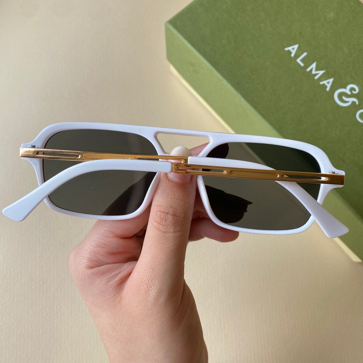 0012-1 Goldline Luxe Shades