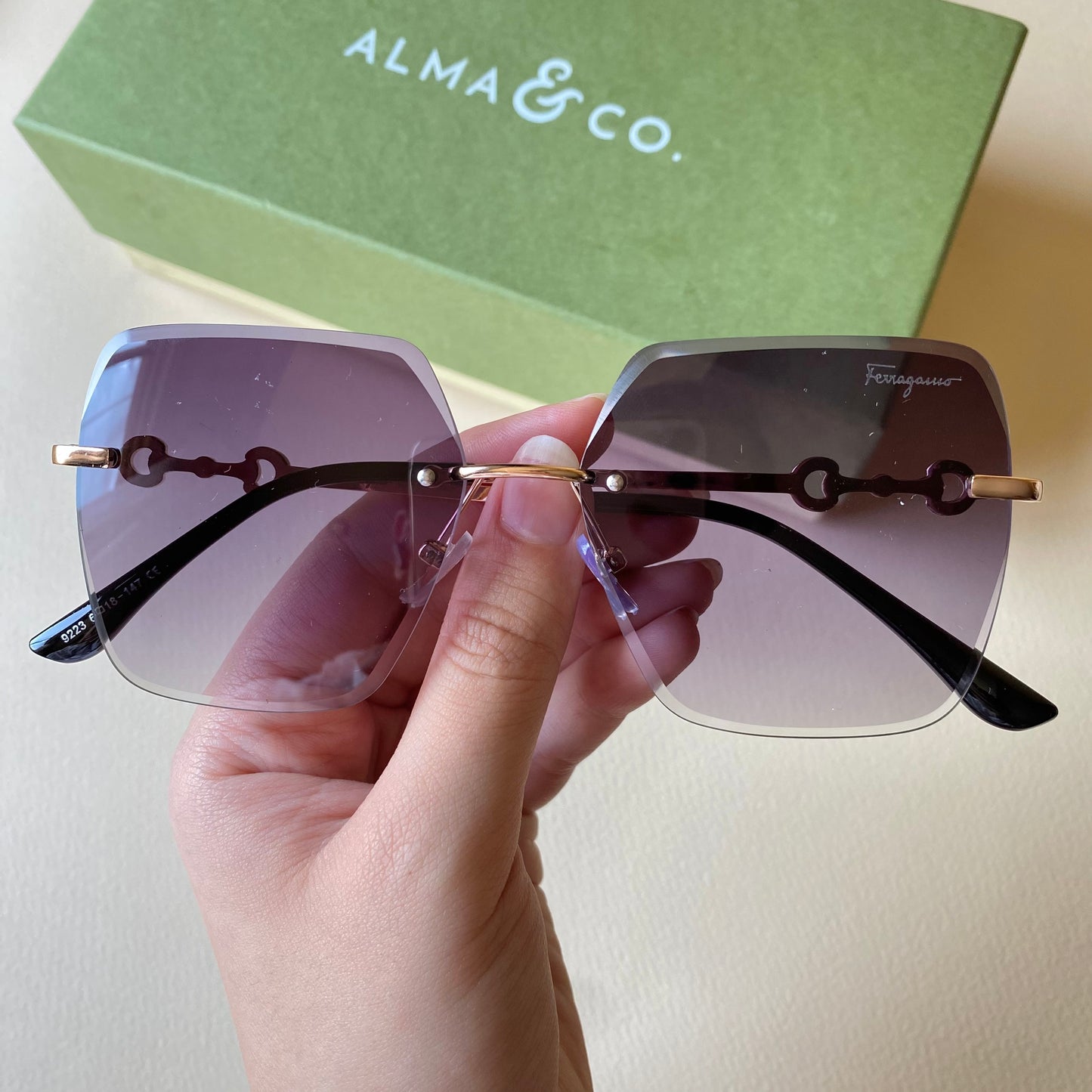 0013-3 AirMuse Gradient Shades